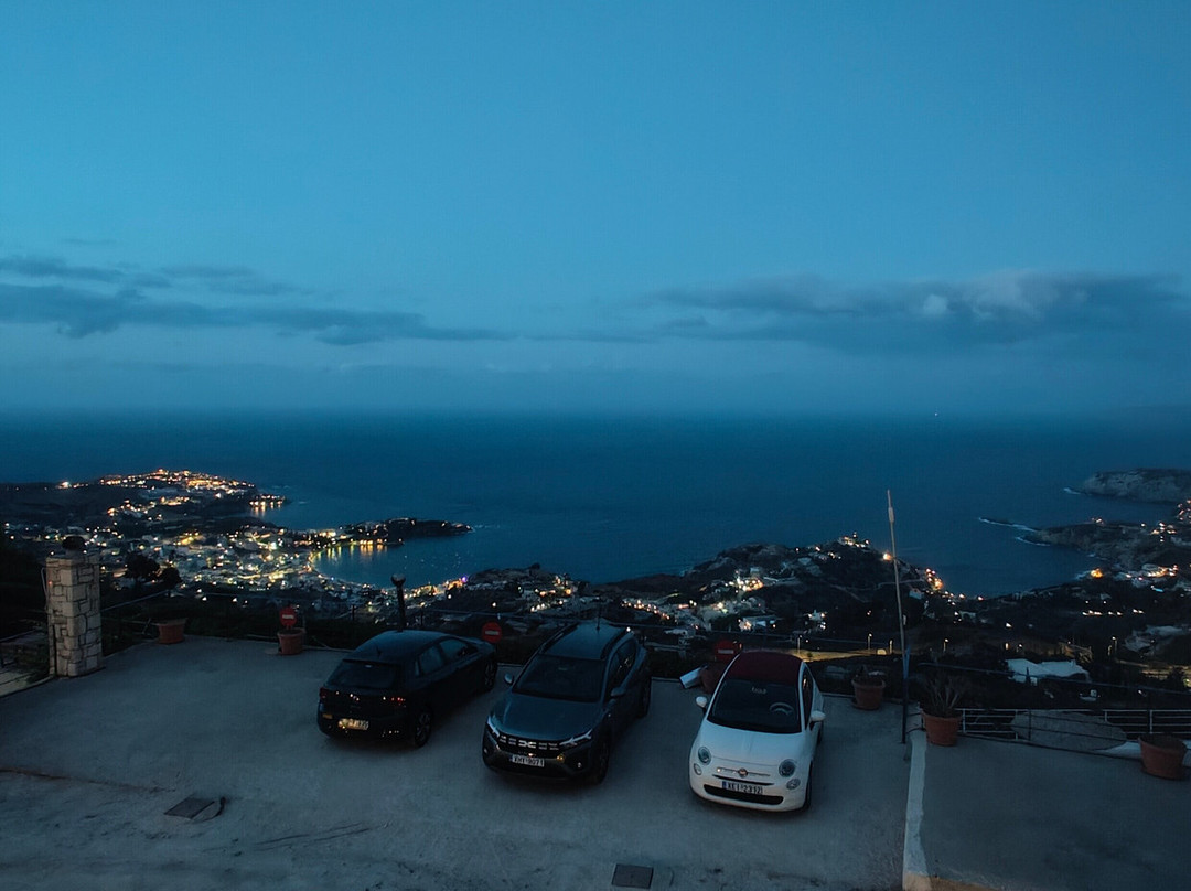 Nymphes Luxury Apartments主图