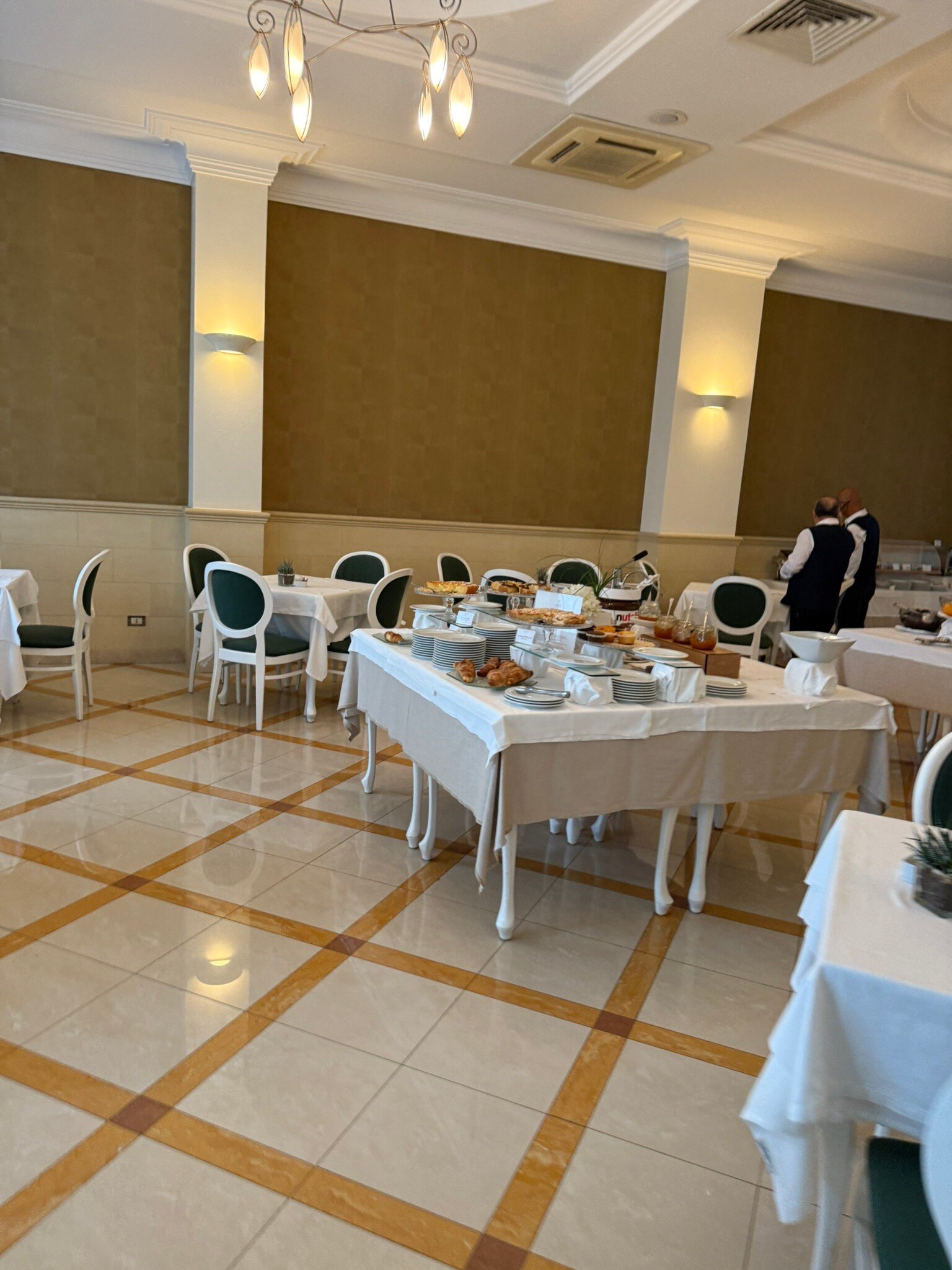 Cavaliere Urban Hotel-官方