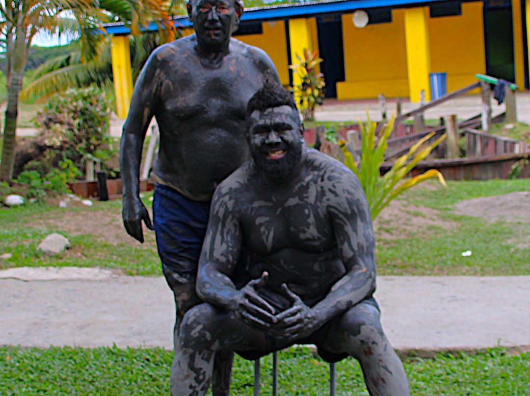 萨贝托泥浆温泉-纳迪市必去景点