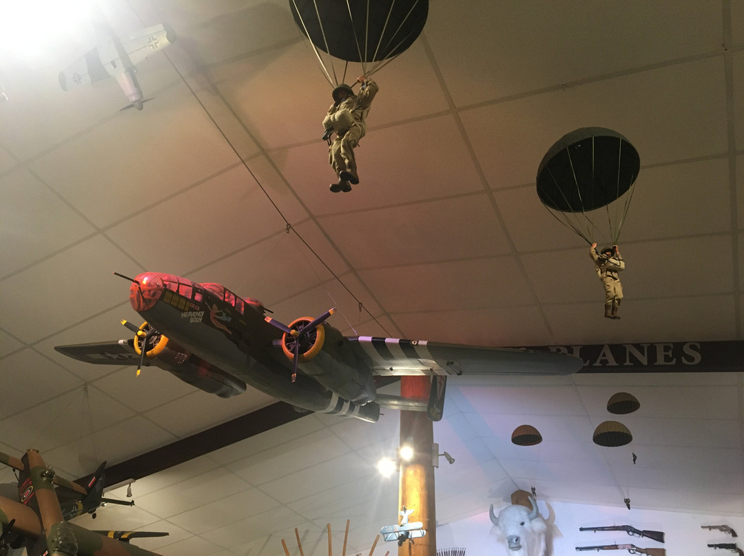 Featured Wood Gallery & Museum-Australind必去景点