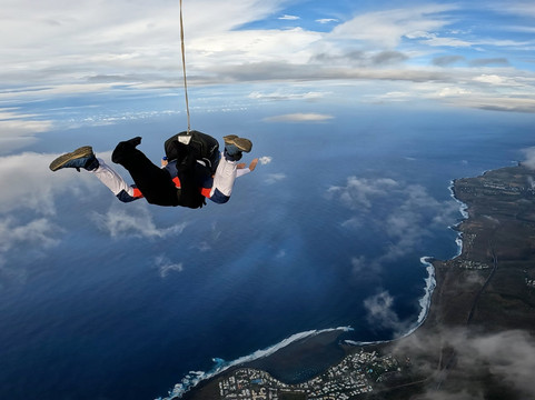 Para Club de Bourbon-留尼旺圣皮耶必去景点