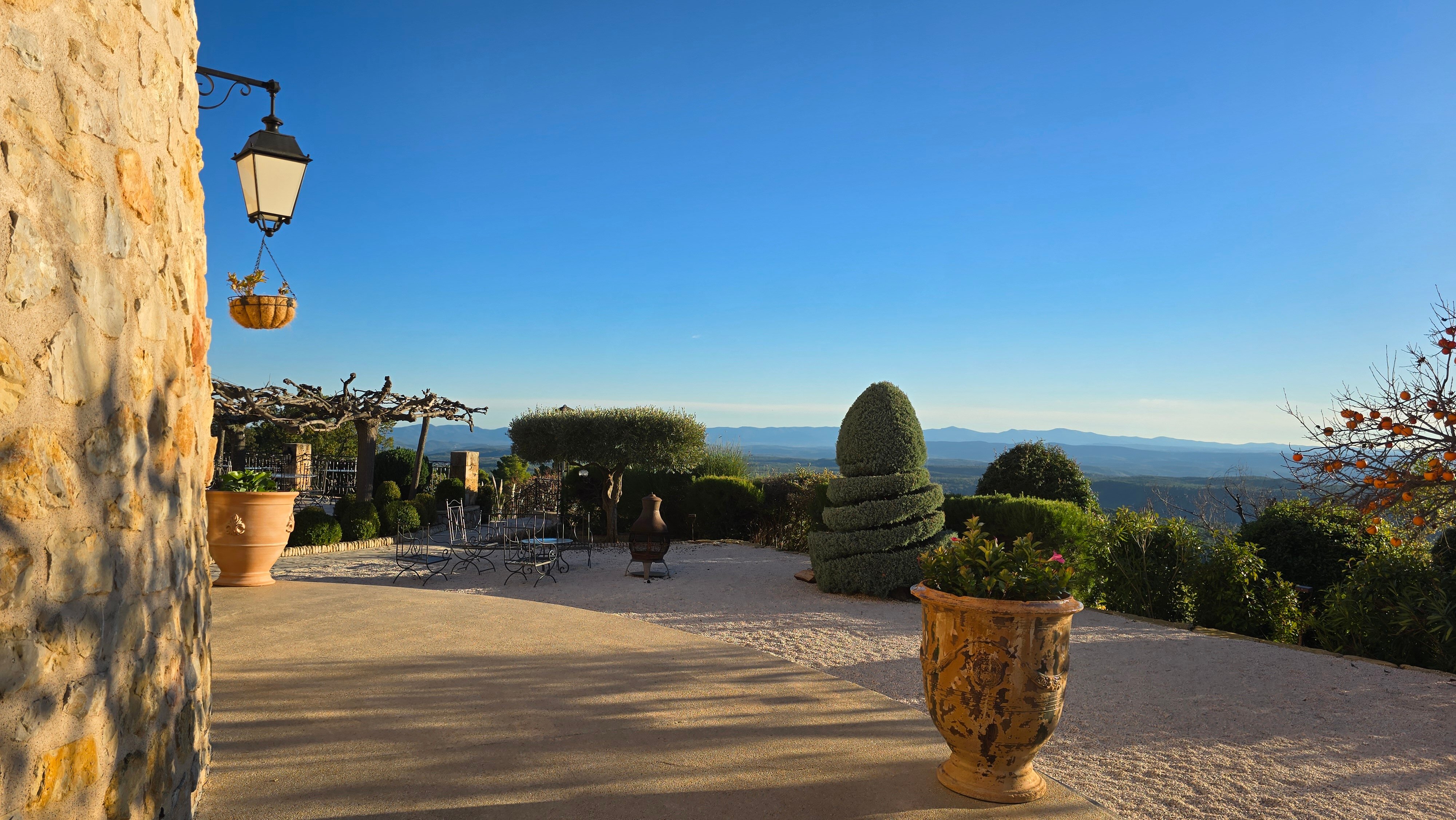 香格里拉城堡庄园德旅游酒店-浴室