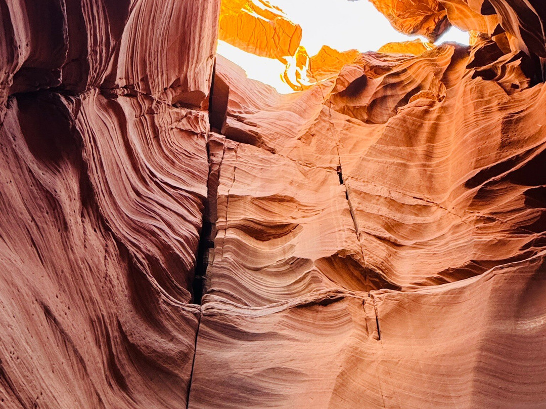 Antelope Canyon X by Taadidiin Tours-佩吉必去景点