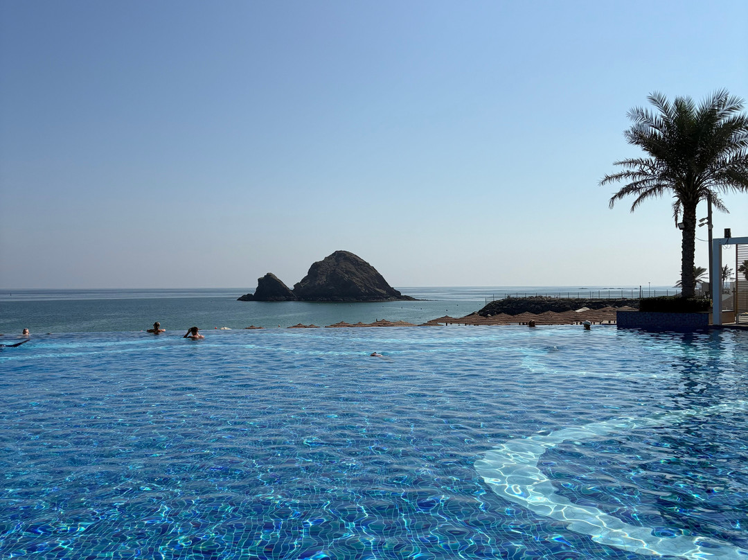 Royal M Hotel by Gewan Fujairah主图