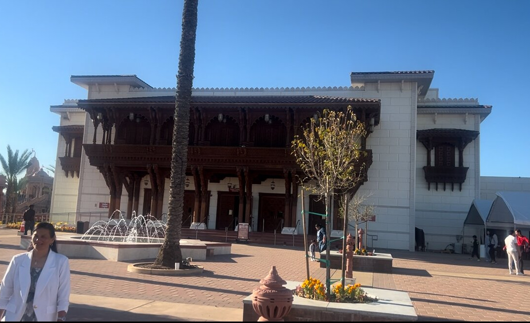 斯瓦米纳拉扬神庙-奇诺岗必去景点