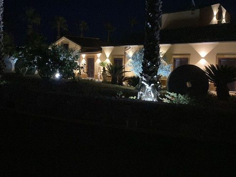 德米特度假村主图