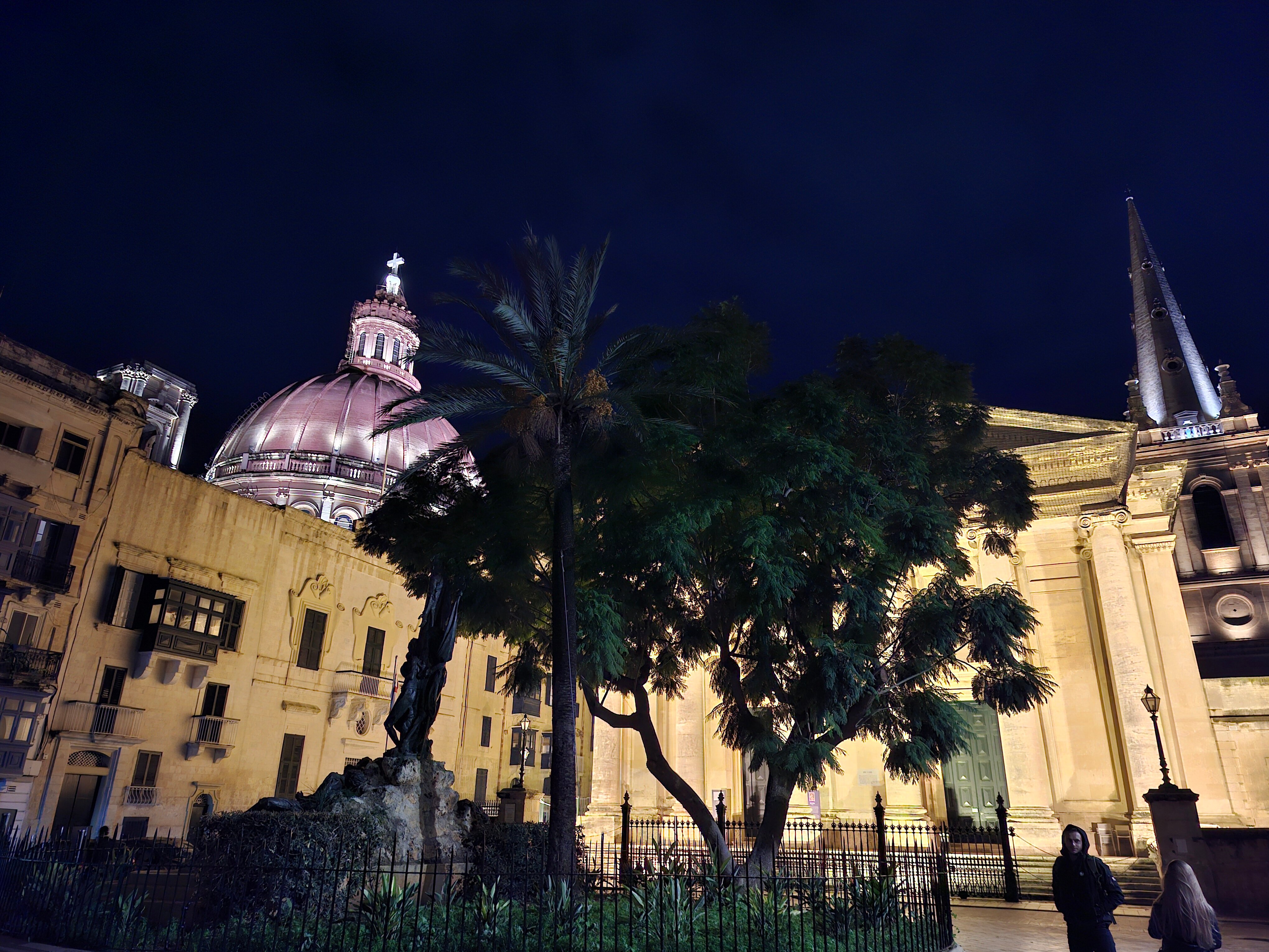 阿奎斯拉里维埃拉度假村-官方