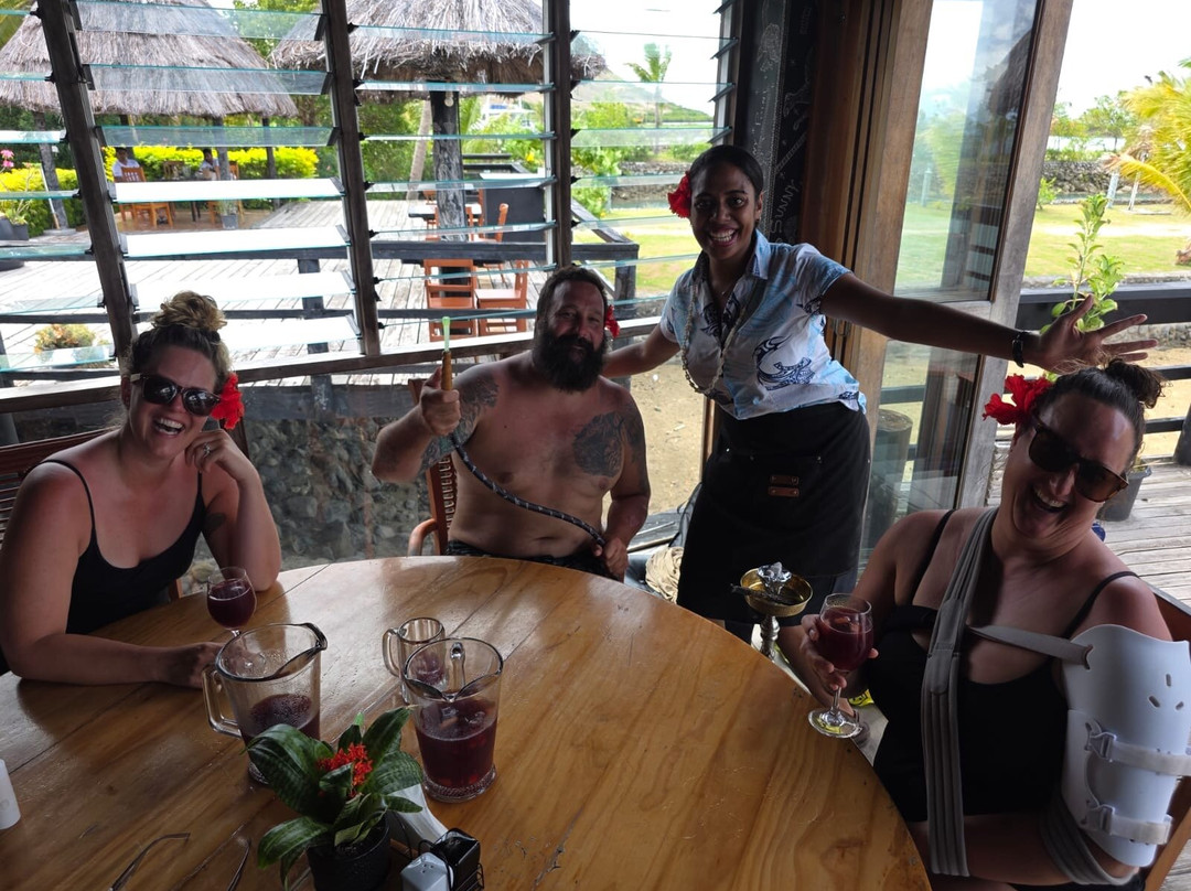 Golden Point Resort主图