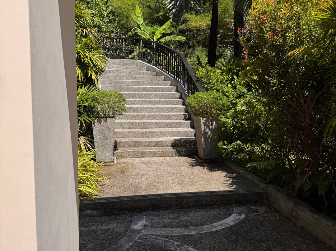 Shine Spa Phuket-攀瓦角必去景点