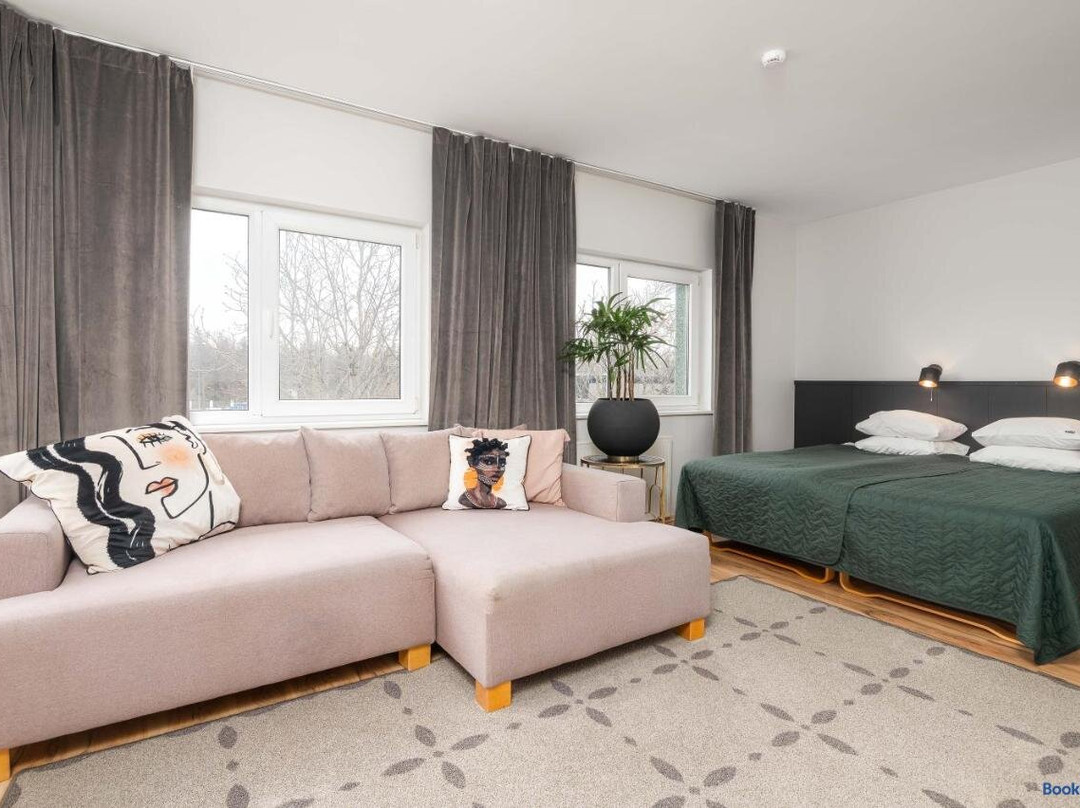 Merekula酒店住宿-艾米酒店