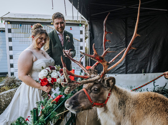 塔兰德海湾酒店主图