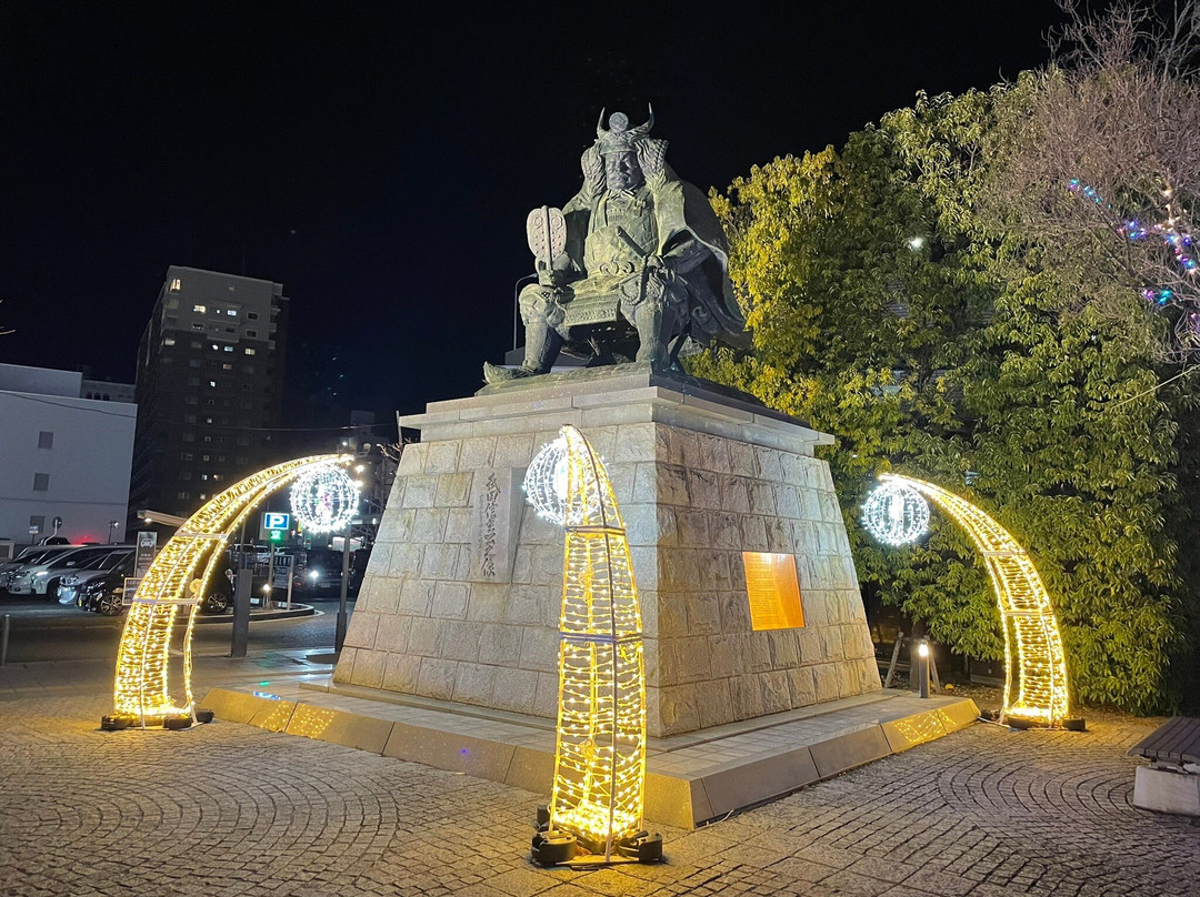 Takeda Shingen Statue-甲府市必去景点