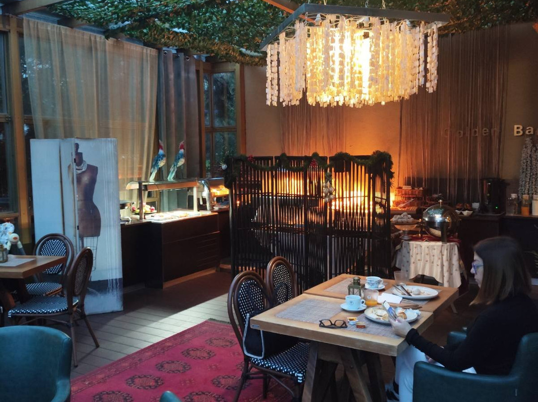 Golden Suites & Spa主图