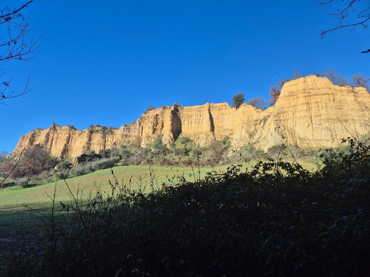 Balze del Valdarno-雷杰洛必去景点