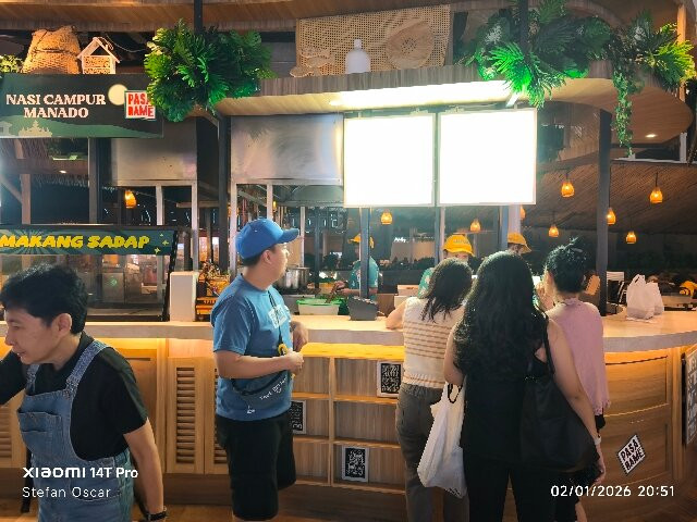 海滩漫步购物中心