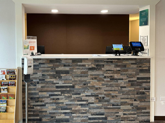 Forsyth酒店住宿-Quality Inn Forsyth Near GA Public Safety Training Center