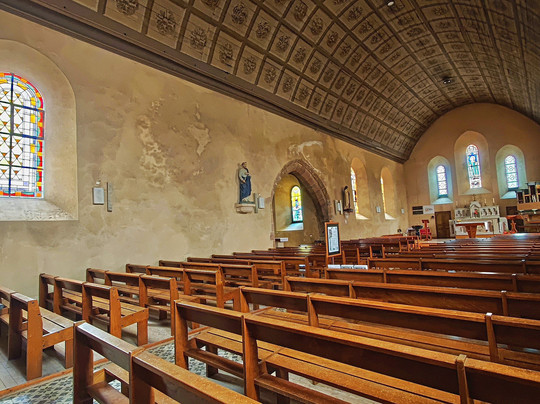 Eglise Saint Laurent-Le Fenouiller必去景点