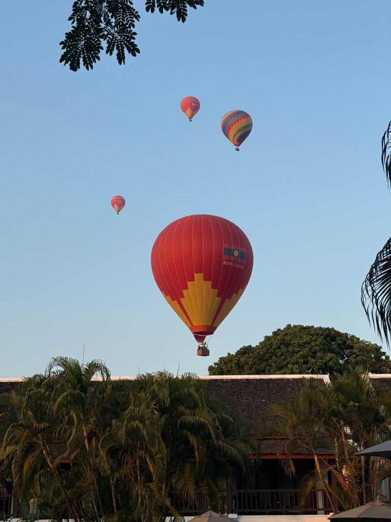 滨江精品度假村-官方