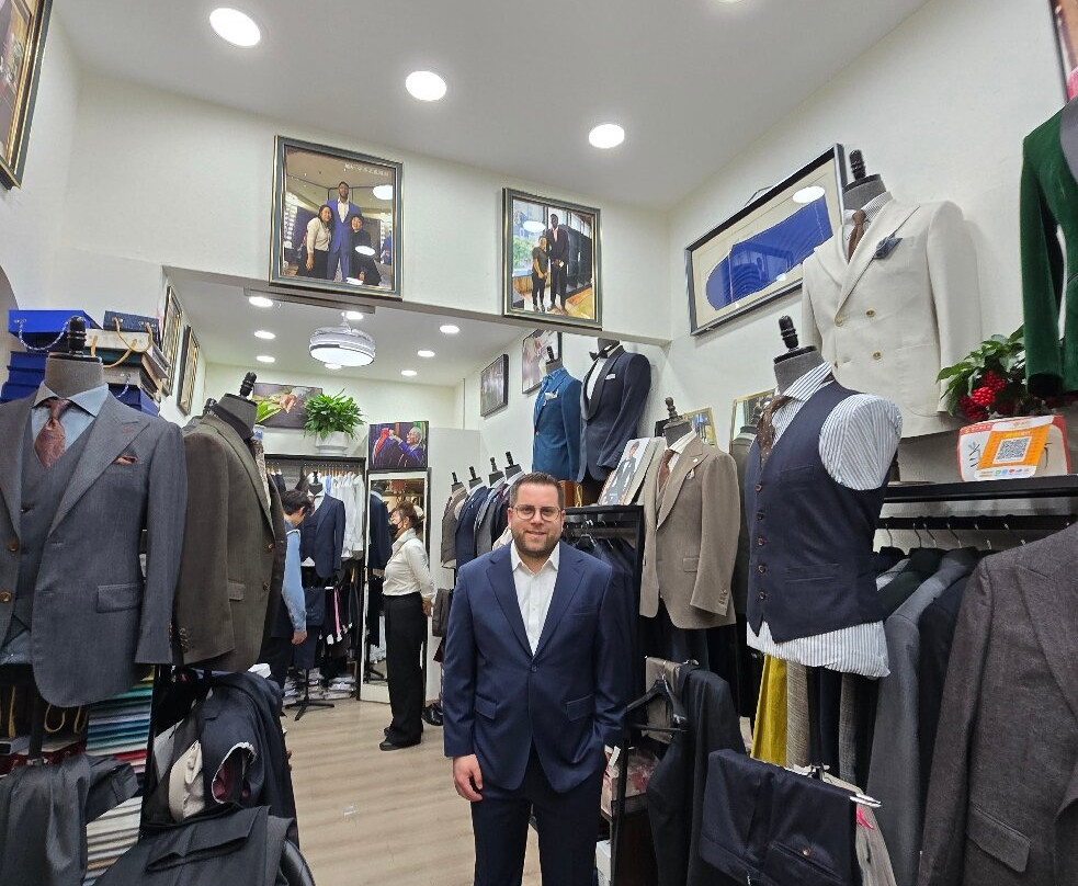 Suits By Susan233-上海市必去景点