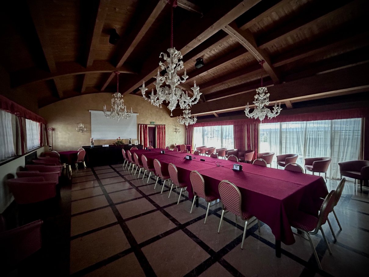 卡利萨诺酒店-官方