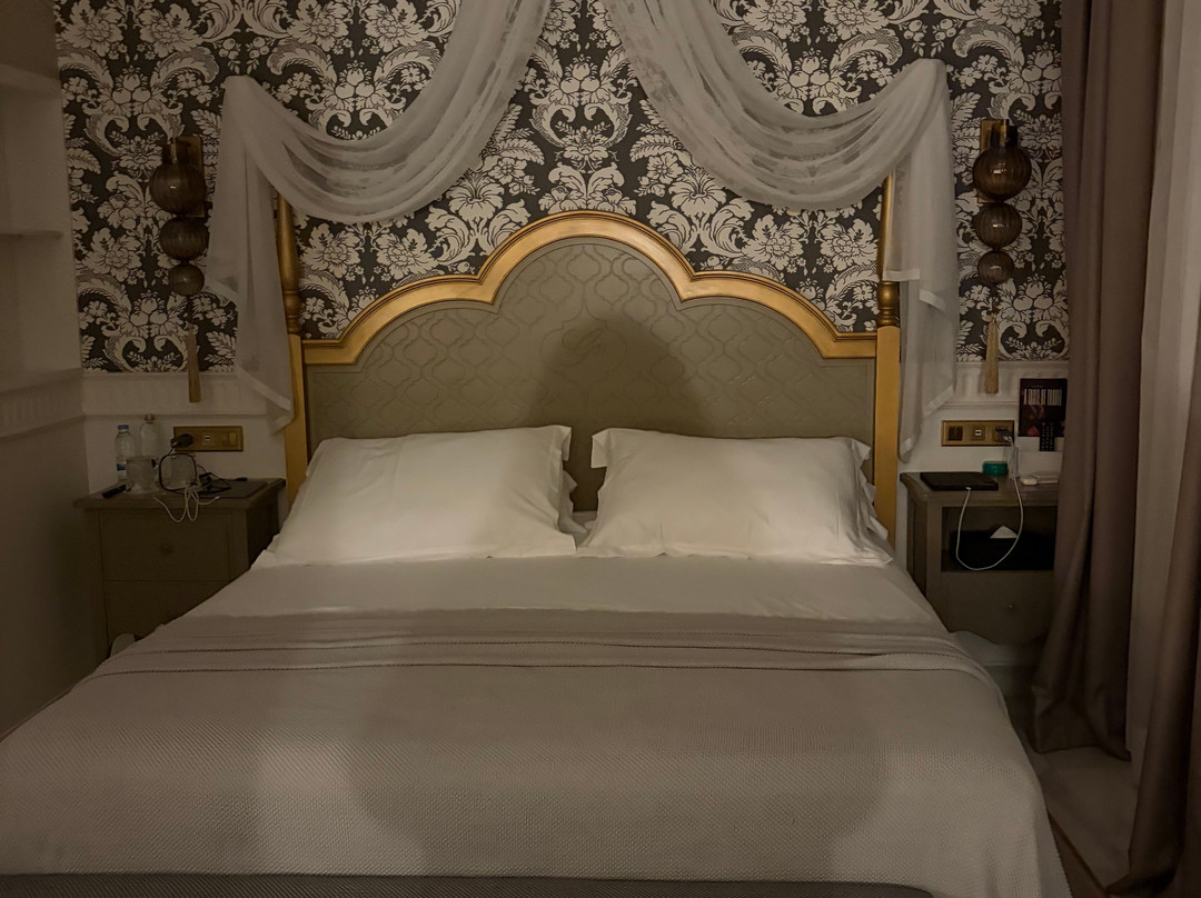 格拉维纳酒店51号主图