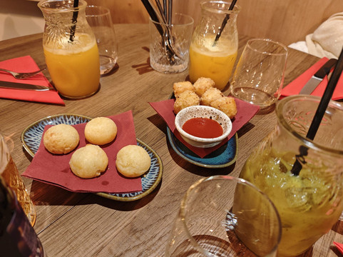 Bossa: boteco Brasileiro