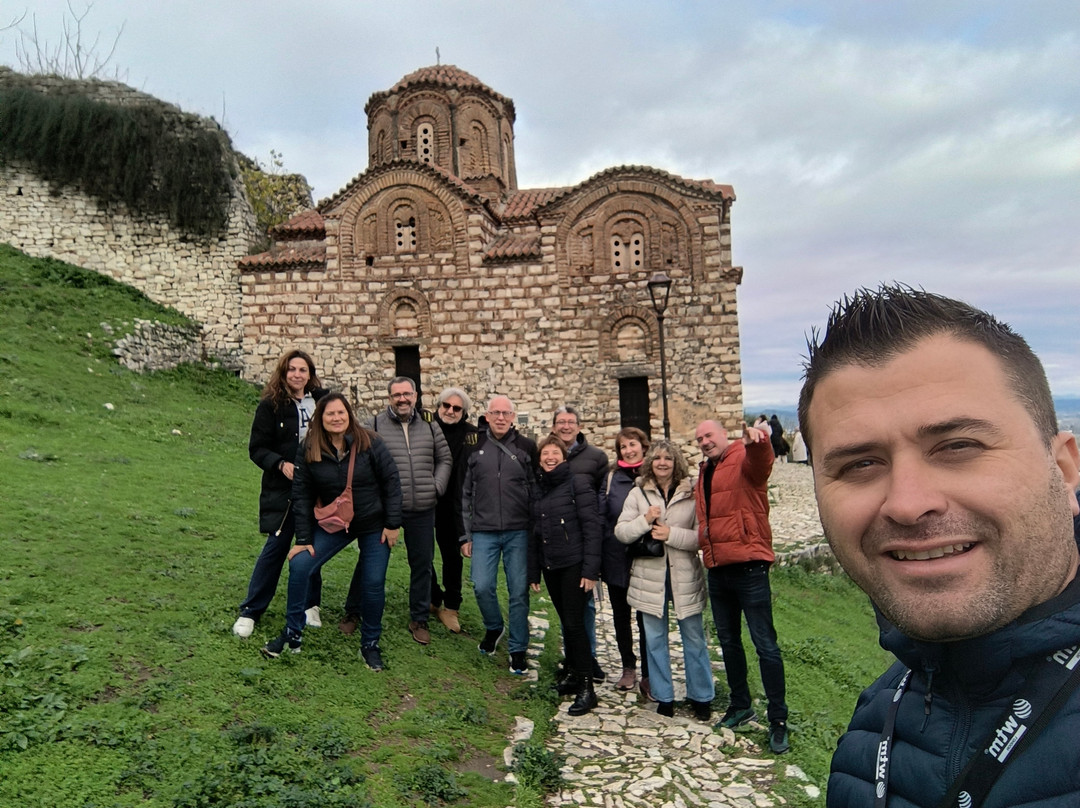 Guia español en albania-地拉那必去景点