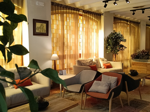 花儿布兰卡观光饭店主图