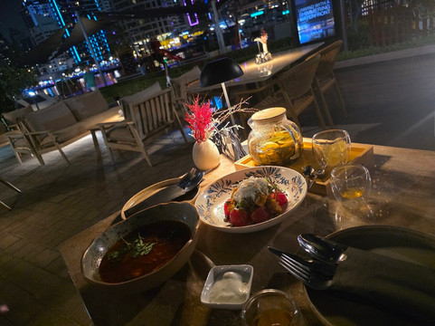 ISMA Restaurant Dubai Marina