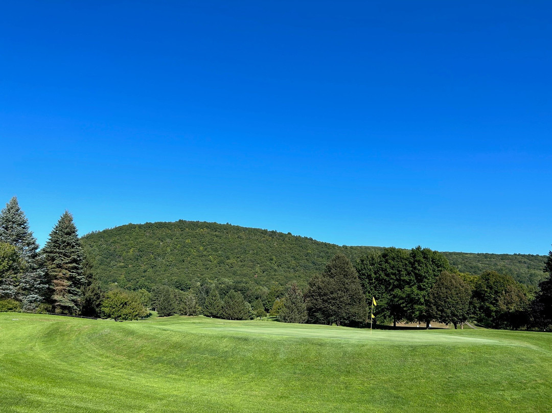 Bath Country Club-Bath必去景点
