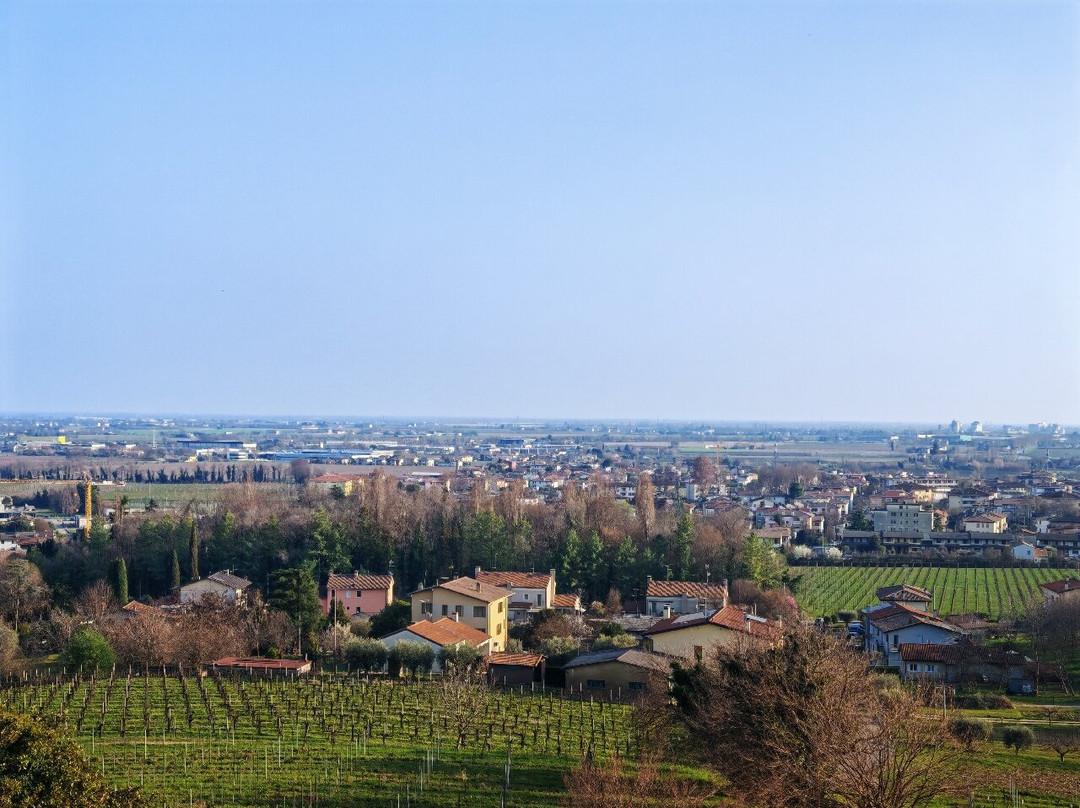 阿斯托里亚PHI酒店主图