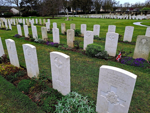 Ranville War Cemetery-Ranville必去景点