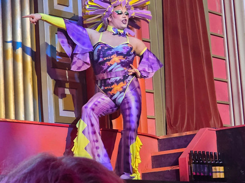 Funny Girls-黑潭必去景点