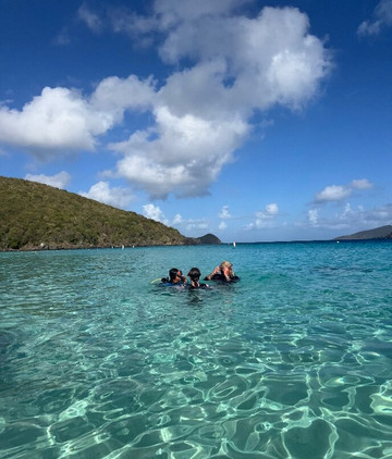 CWORI Dive Center-Smith Bay必去景点