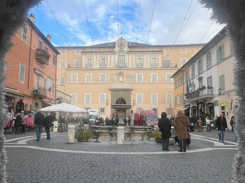 Palazzo Pontificio-冈多菲堡必去景点