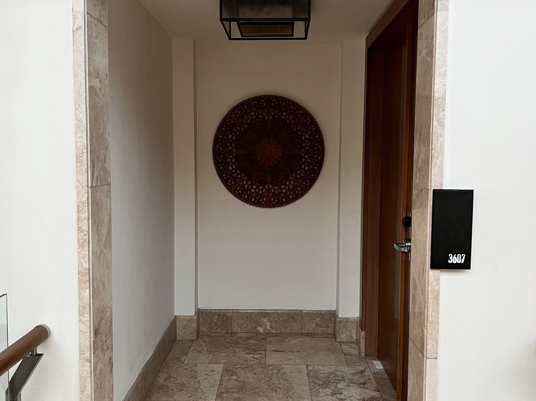 穆丽雅酒店主图