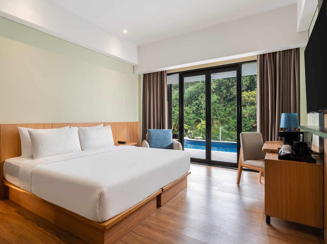 Mercure Cibadak Sukabumi Resort