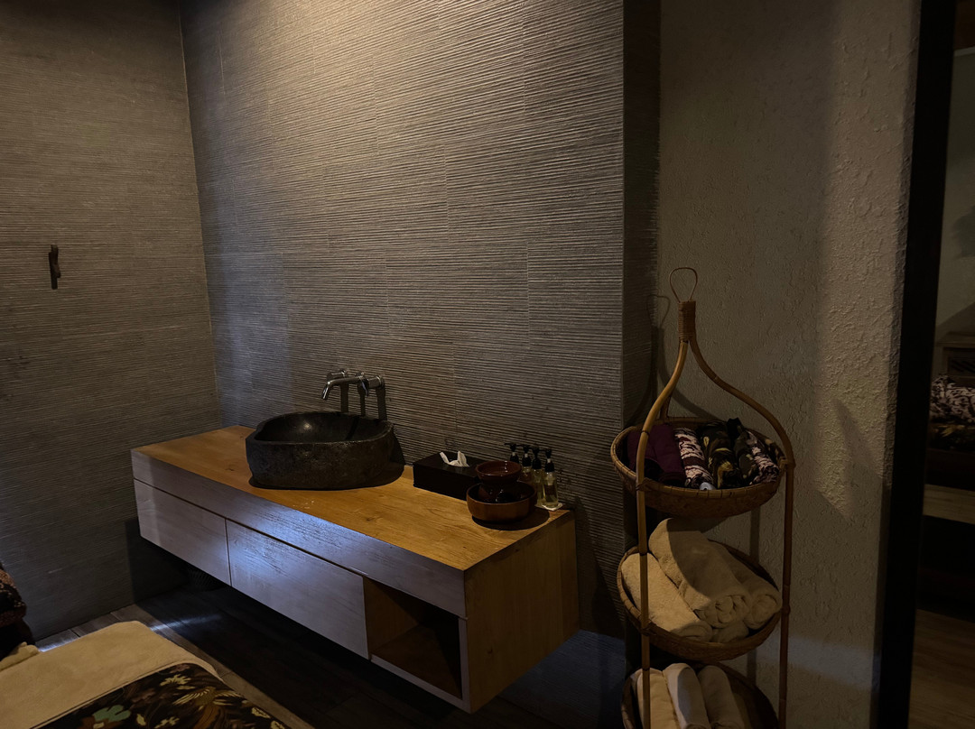 The Lotus Spa-克冬迦南必去景点