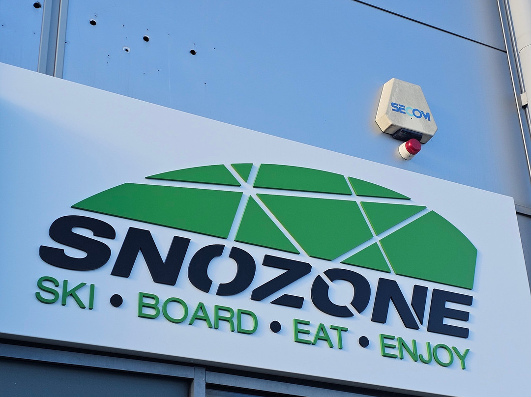 Snozone-米尔顿凯恩斯必去景点