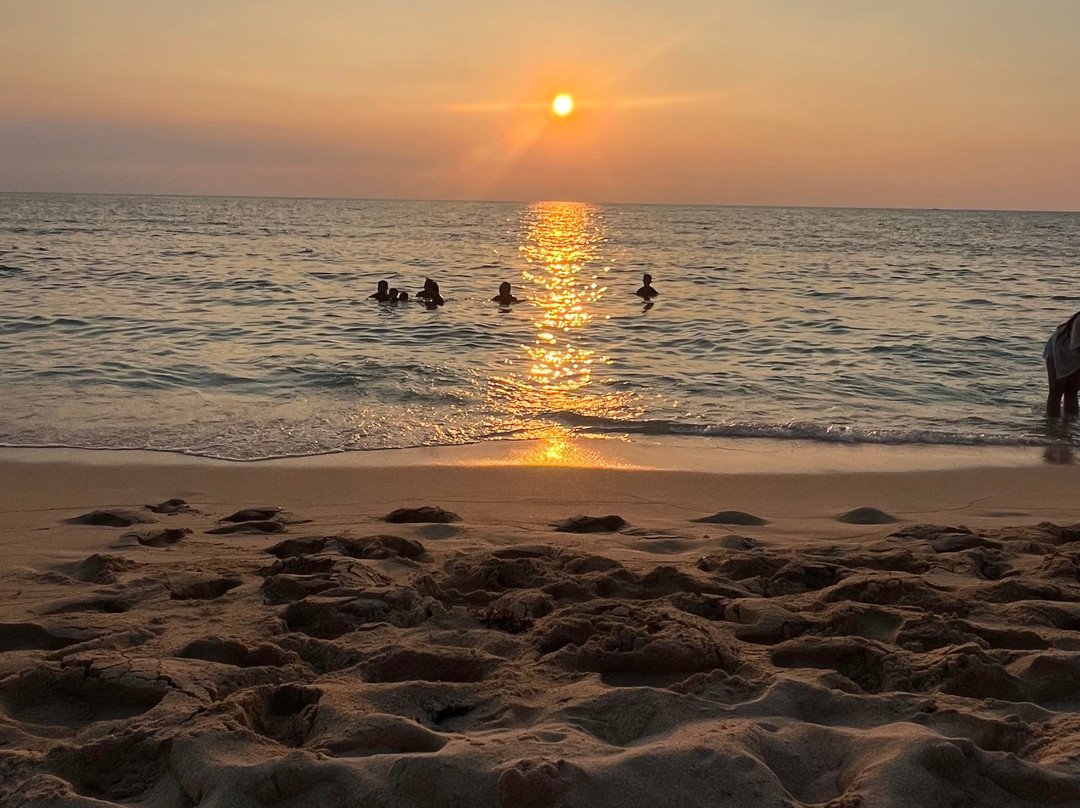 海滩度假村及休闲酒吧 G 酒店主图