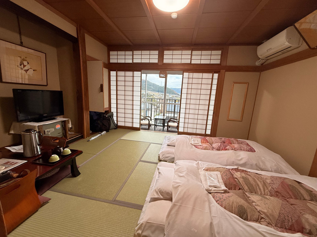 斯玛雅酒店主图