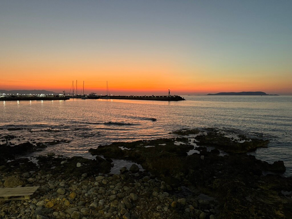 Sailing All Day Restaurant