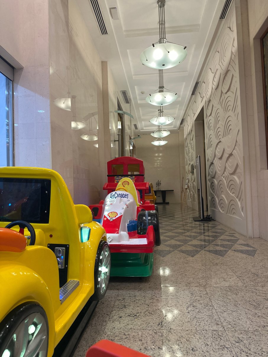 Holiday Inn 科威特-旅行者