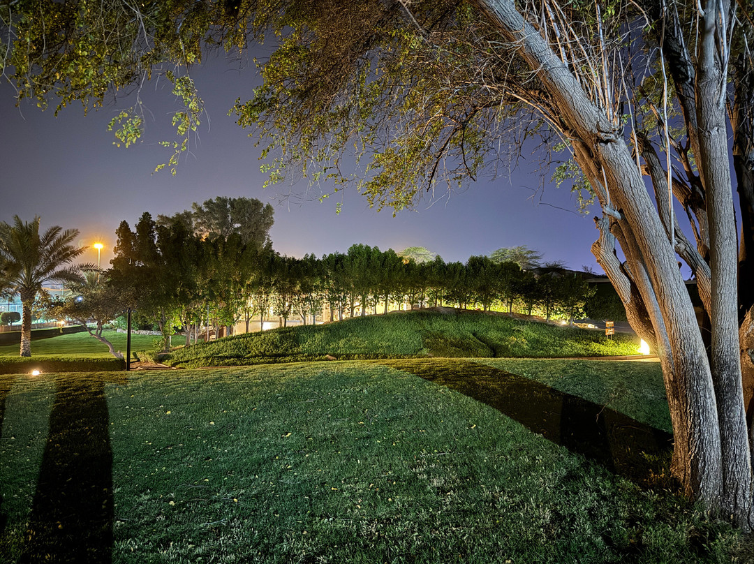 JA哈塔堡酒店主图