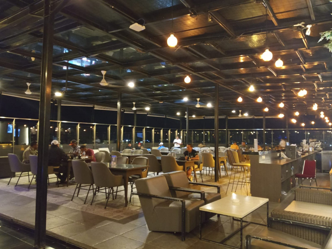 提米卡戴安娜地平线酒店