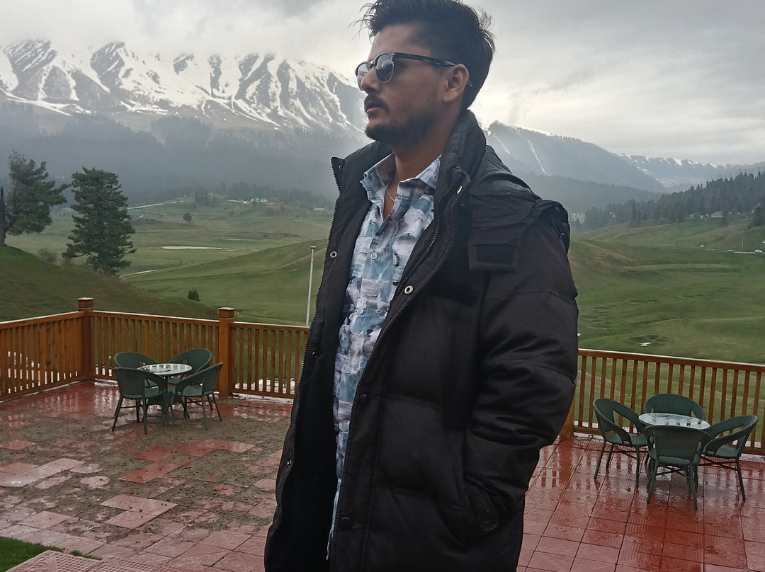 Sunway Kashmir Tour & Travels-斯利那加必去景点