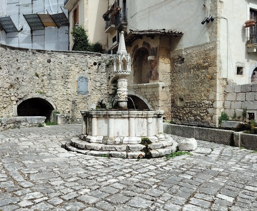 Borgo Medievale di Fontecchio-Fontecchio必去景点
