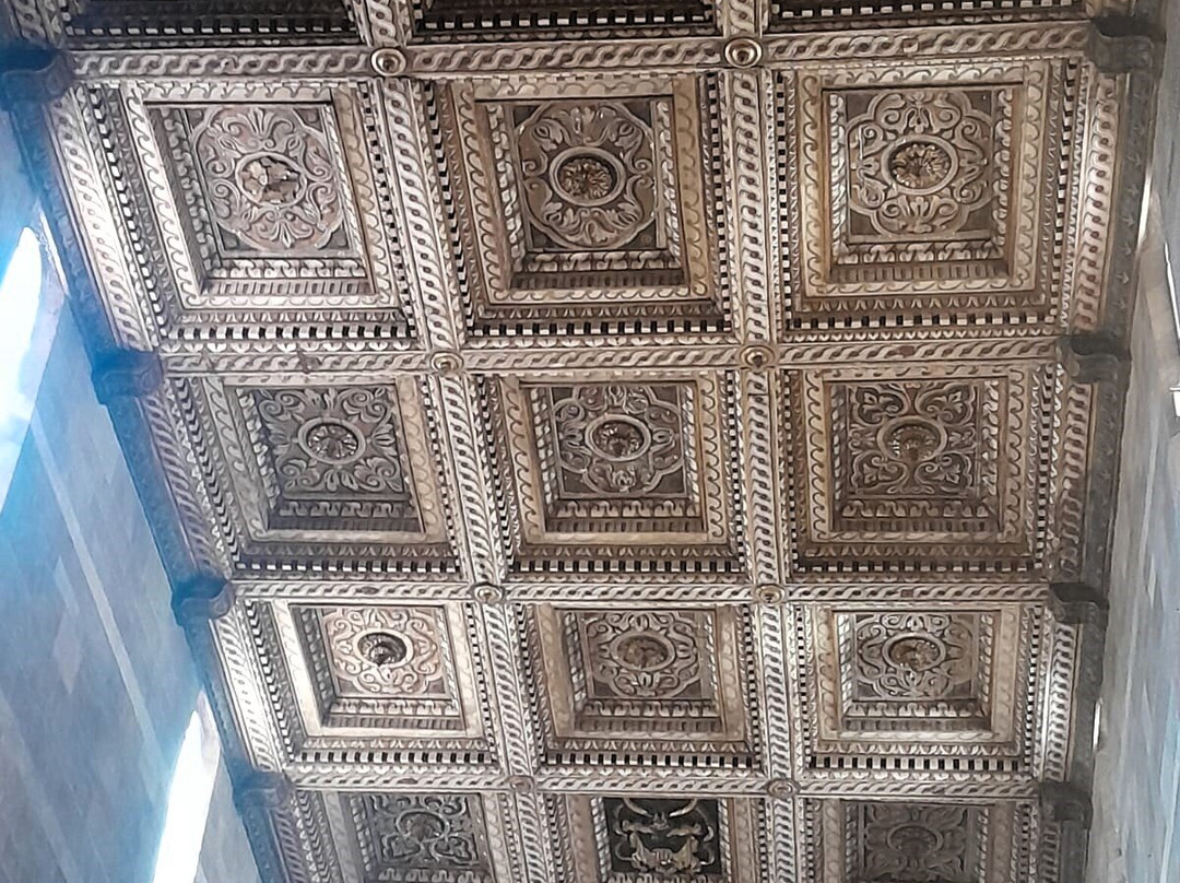 Chiesa e Battistero di San Giovanni e Santa Reparata-卢卡必去景点