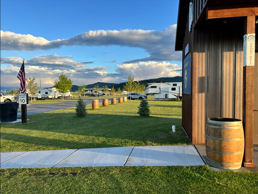 Montana Basecamp