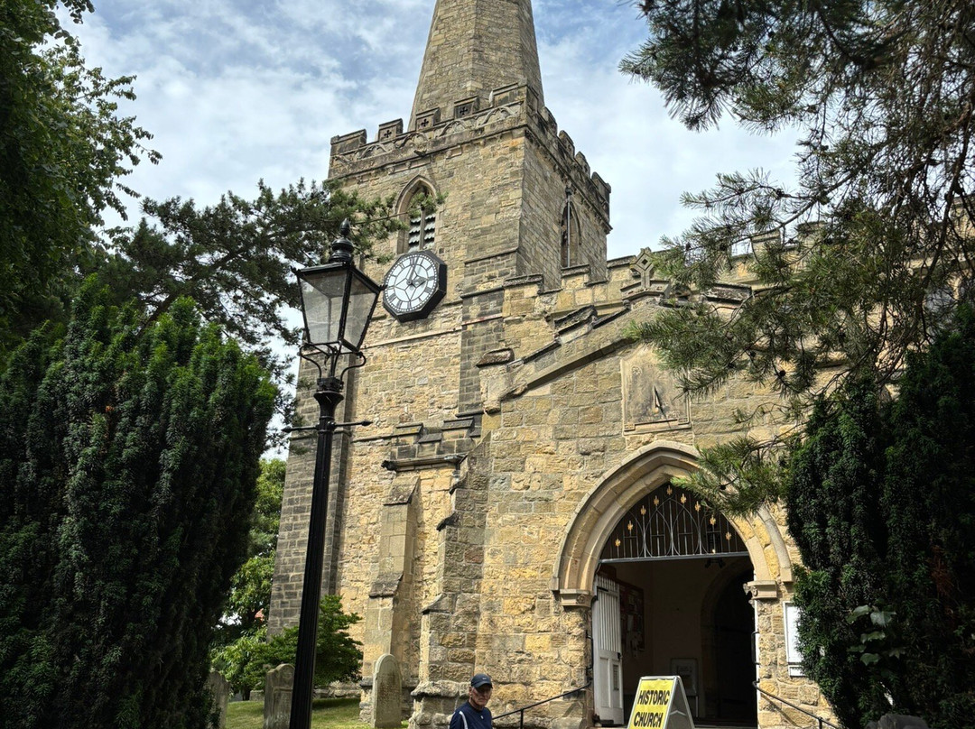 St Peter's & St Paul's Church-皮克灵必去景点